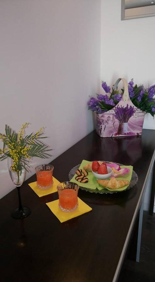 Hotel In - Lounge Room Cazzago  Luaran gambar