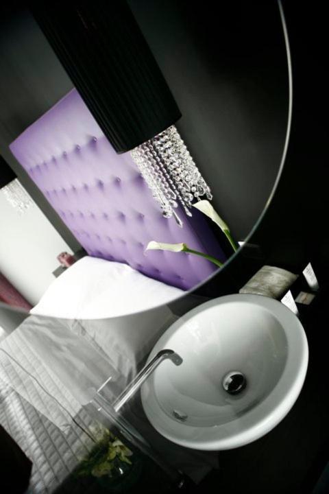 Hotel In - Lounge Room Cazzago  Luaran gambar