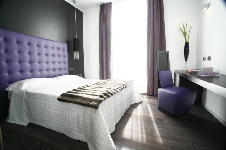 Hotel In - Lounge Room Cazzago  Luaran gambar
