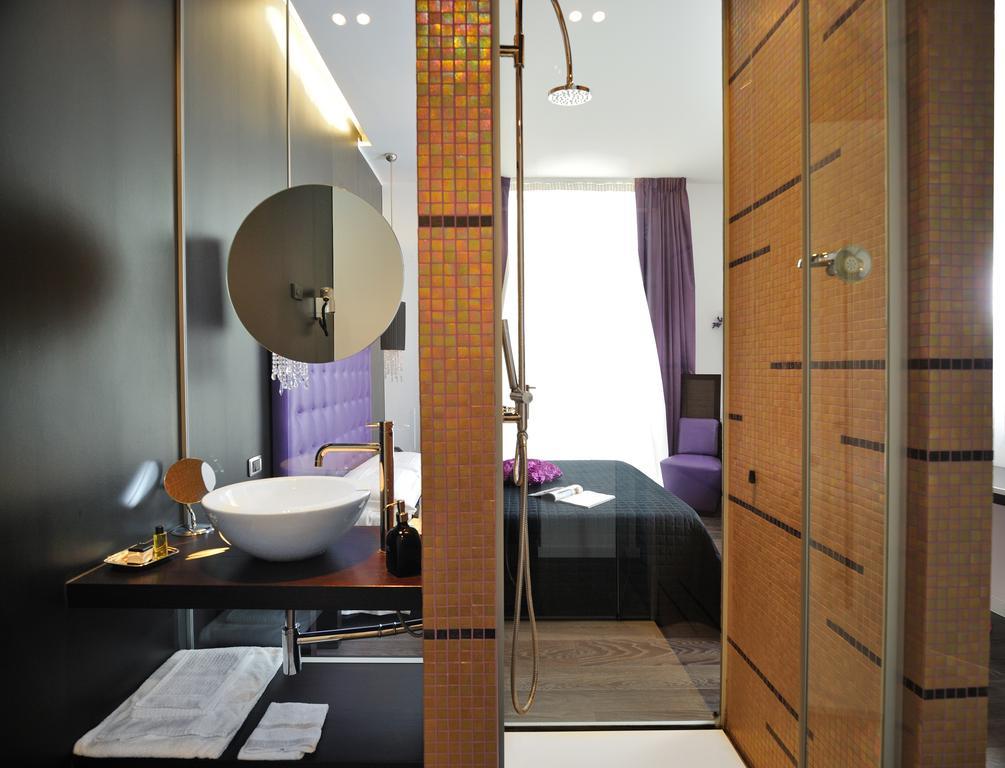 Hotel In - Lounge Room Cazzago  Luaran gambar