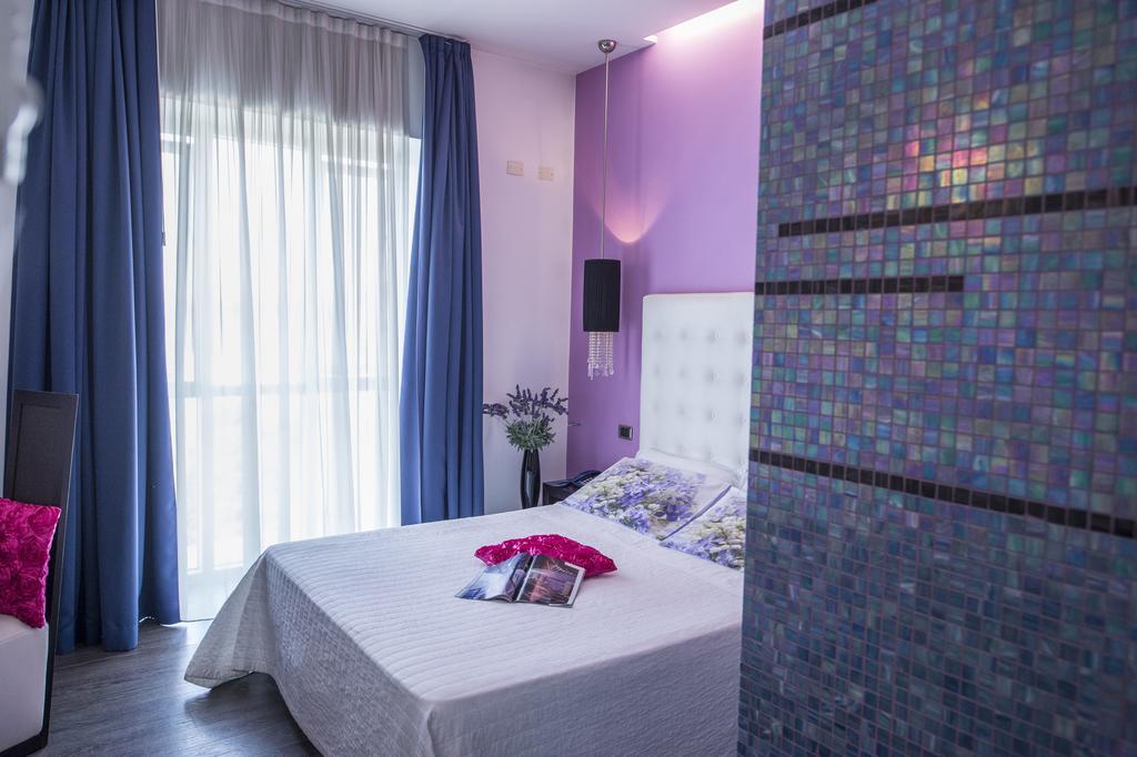 Hotel In - Lounge Room Cazzago  Luaran gambar