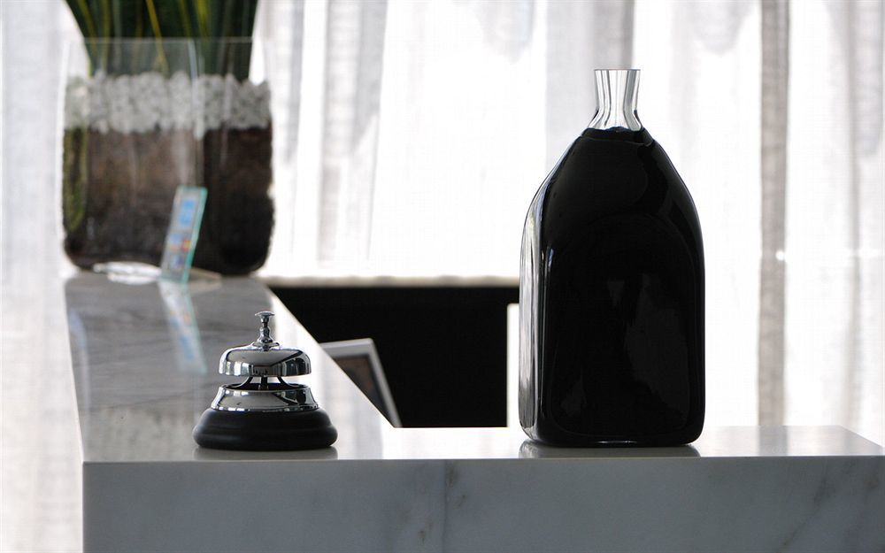 Hotel In - Lounge Room Cazzago  Luaran gambar