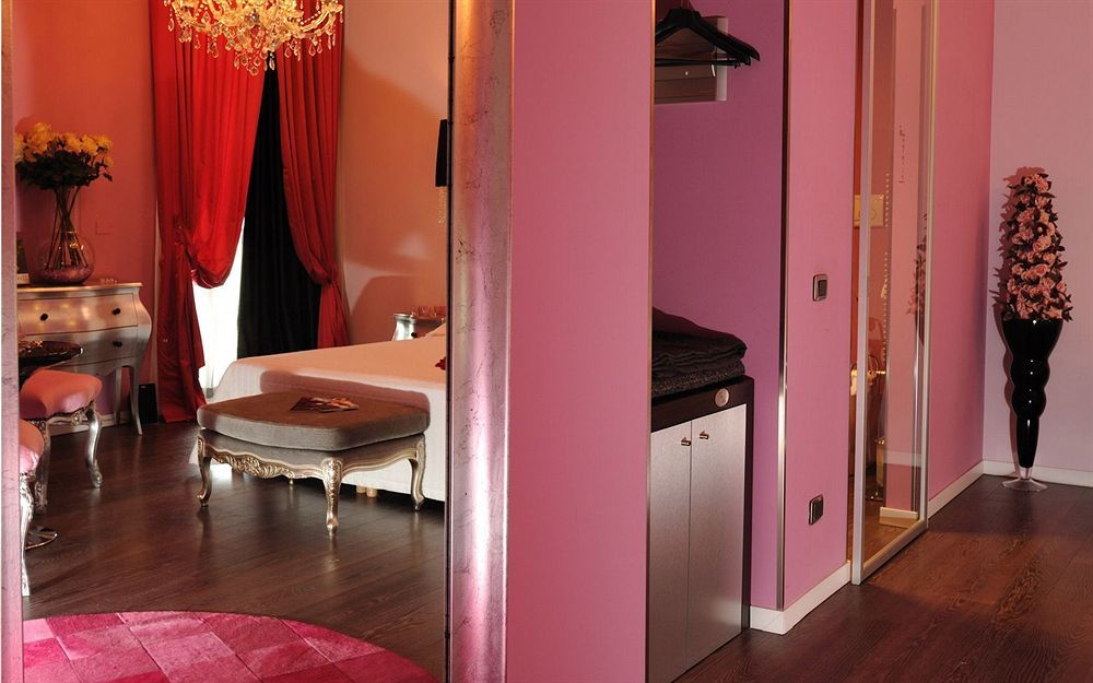 Hotel In - Lounge Room Cazzago  Luaran gambar